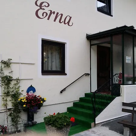 아파트 Apartmenthaus Erna *
