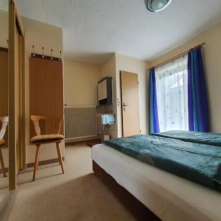 아파트 Apartmenthaus Erna