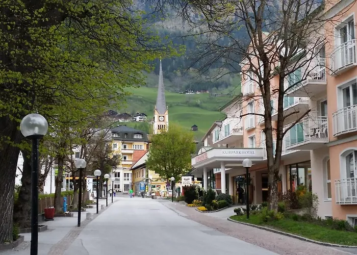 Apartmenthaus Erna アパート *